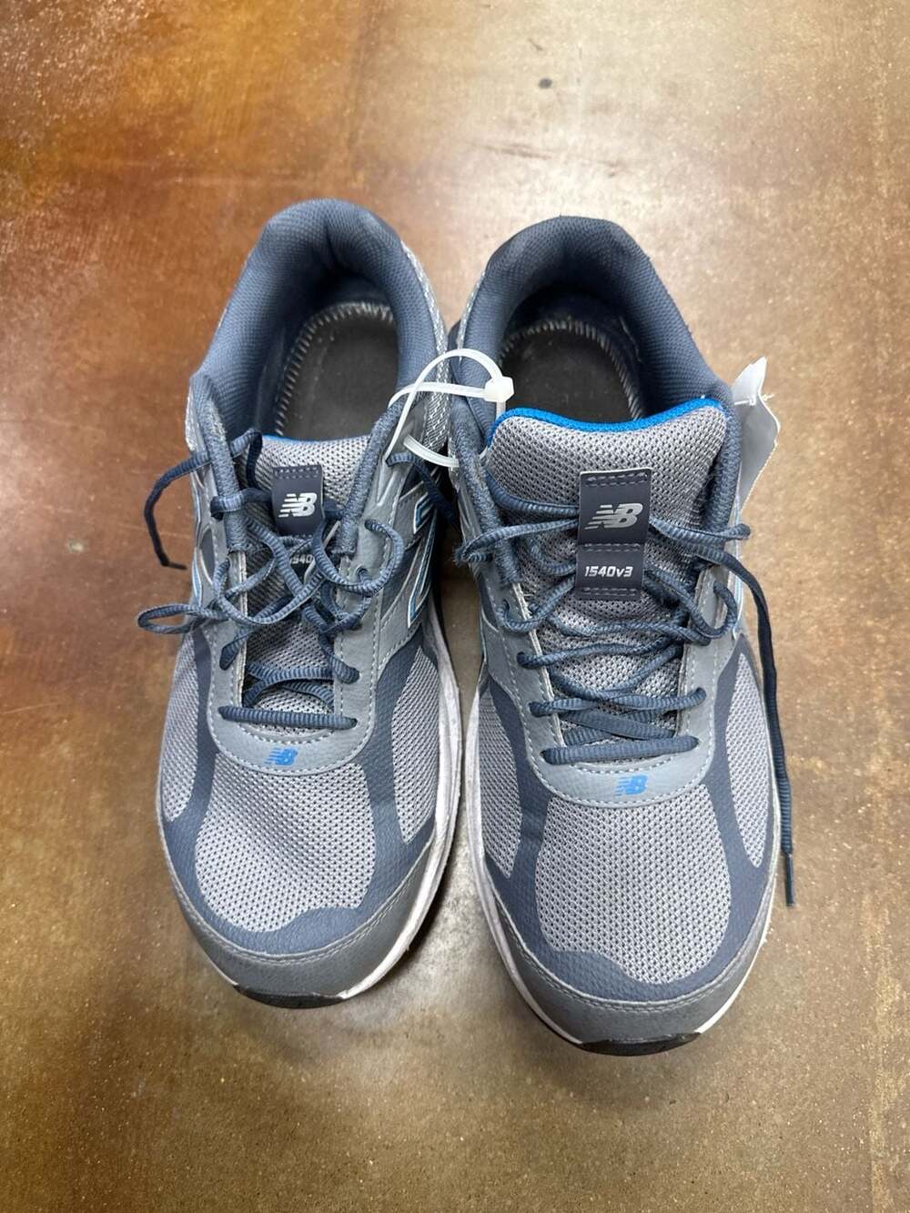 New Balance 1540v3 Men's Size 13 2E Wide Grey Blue Running Shoes M1540MB3